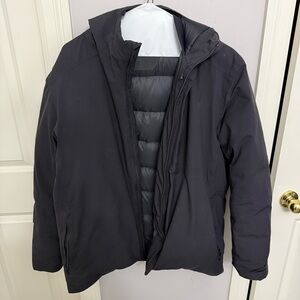 Lululemon Men's Black Down Puffer Jacket Size XL